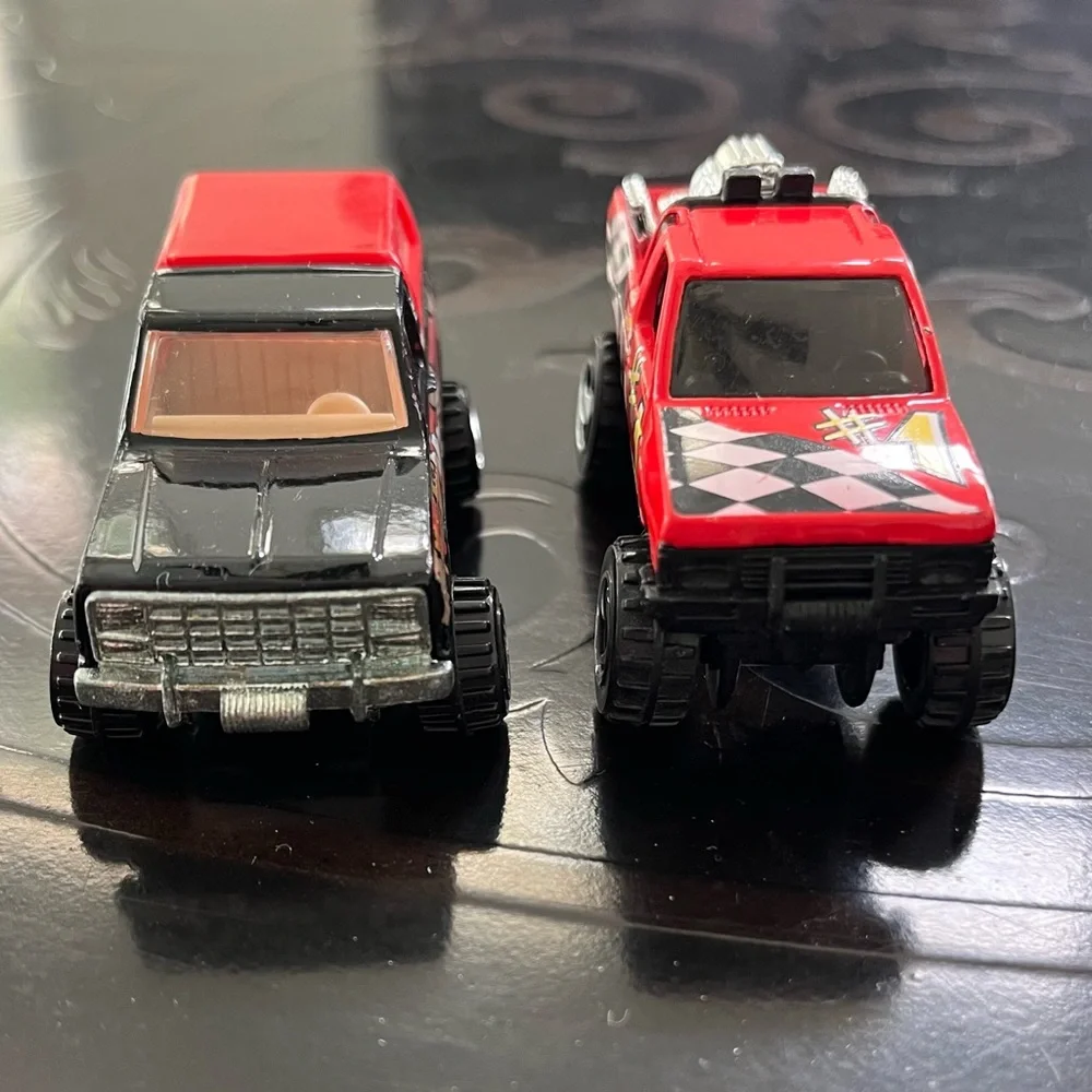 Hot Wheels Jeeps & Trucks